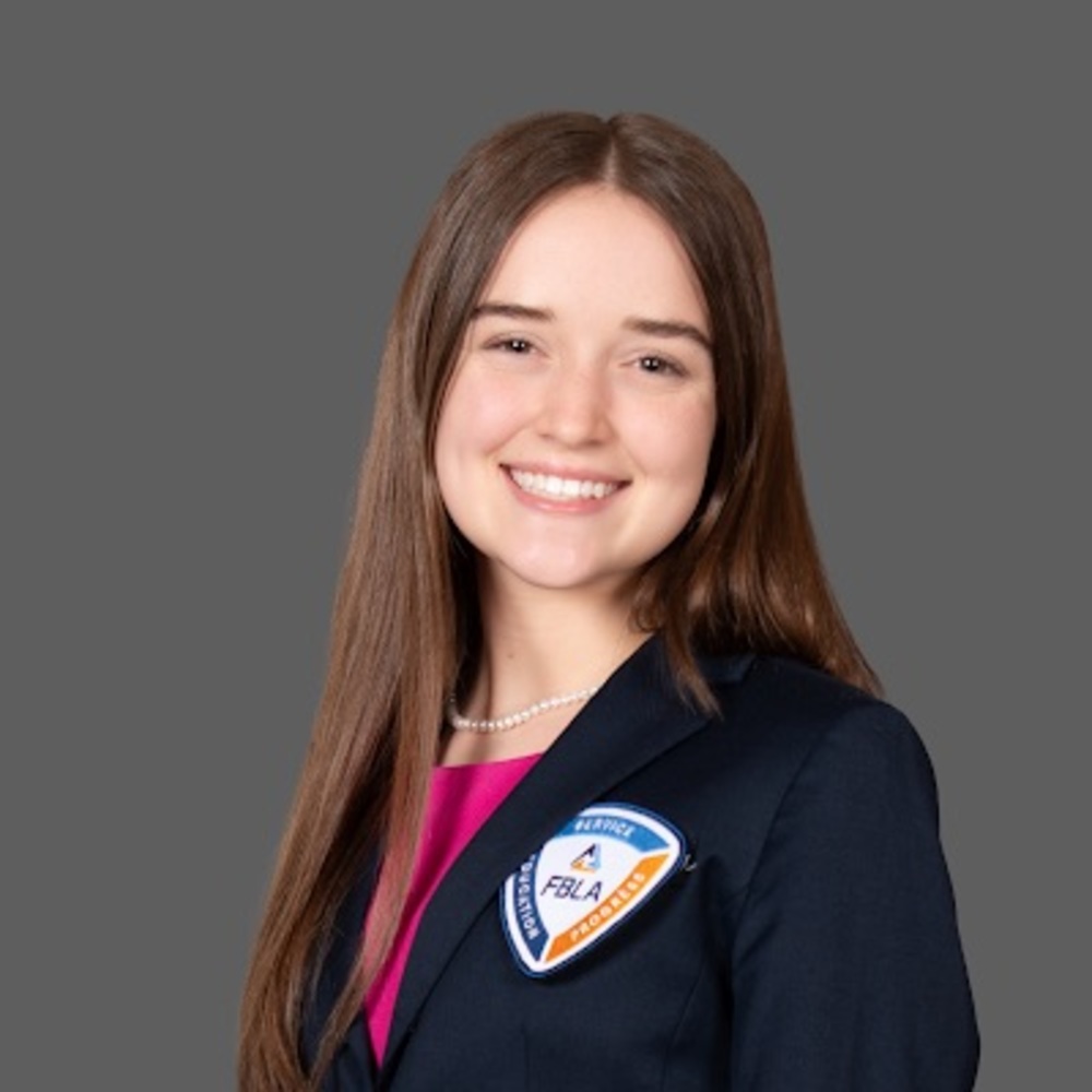 Meet your Posher, Alyssa